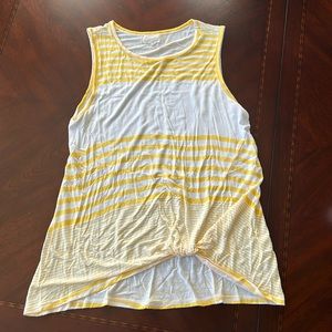 *LAST CHANCE* Beautiful yellow and white Womens tank top Size M EUC